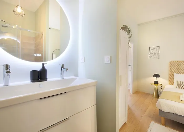 Expat Renting - Le Barcelone - Compans - Parking *