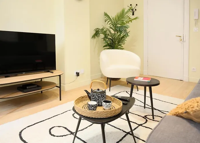 Апартаменты Expat Renting - Le Barcelone - Compans - Parking